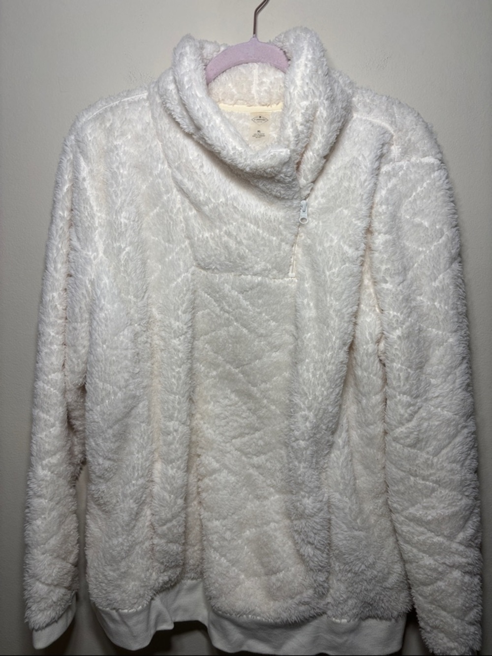 St. John's Bay Cream White Plush Pullover Hoodie